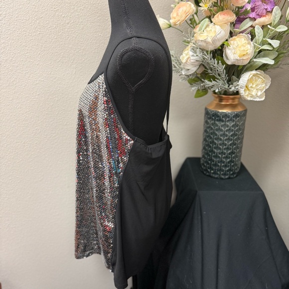 Sequin Metallic Party Cami Top – Silver & Multi | Size M - Picture 2 of 5